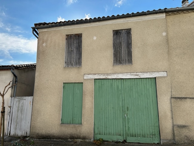 An interesting stone barn ripe for converting within walking distance of a pretty village.